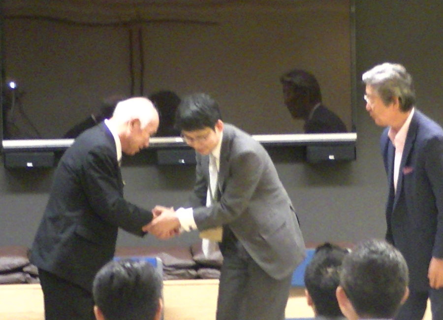 PIC 0045 900x650 - 東京思風塾において思風先生と新井さん、加藤さん対談