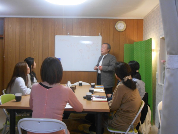 DSCN1176 600x450 - 3月17日、池川明先生 愛の子育て塾6期第3講座開催しました。